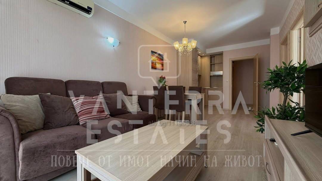 Тристаен апартамент- Harmony Suits 3, Слънчев бряг Тристаен апартамент
