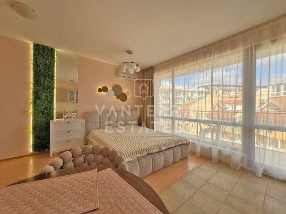 Просторно студио в Diamond Bay | Слънчев бряг