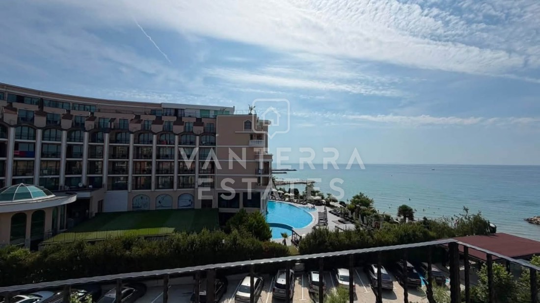 Първа линия море с панорамна гледка | Premier Fort Beach, Свети Влас