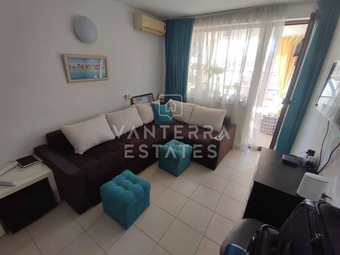 Двустаен апартамент в комплекс Villa Sofia – Слънчев бря